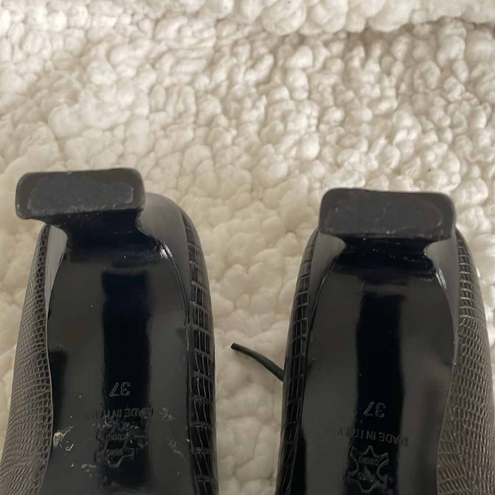 Rodo Heels - image 8